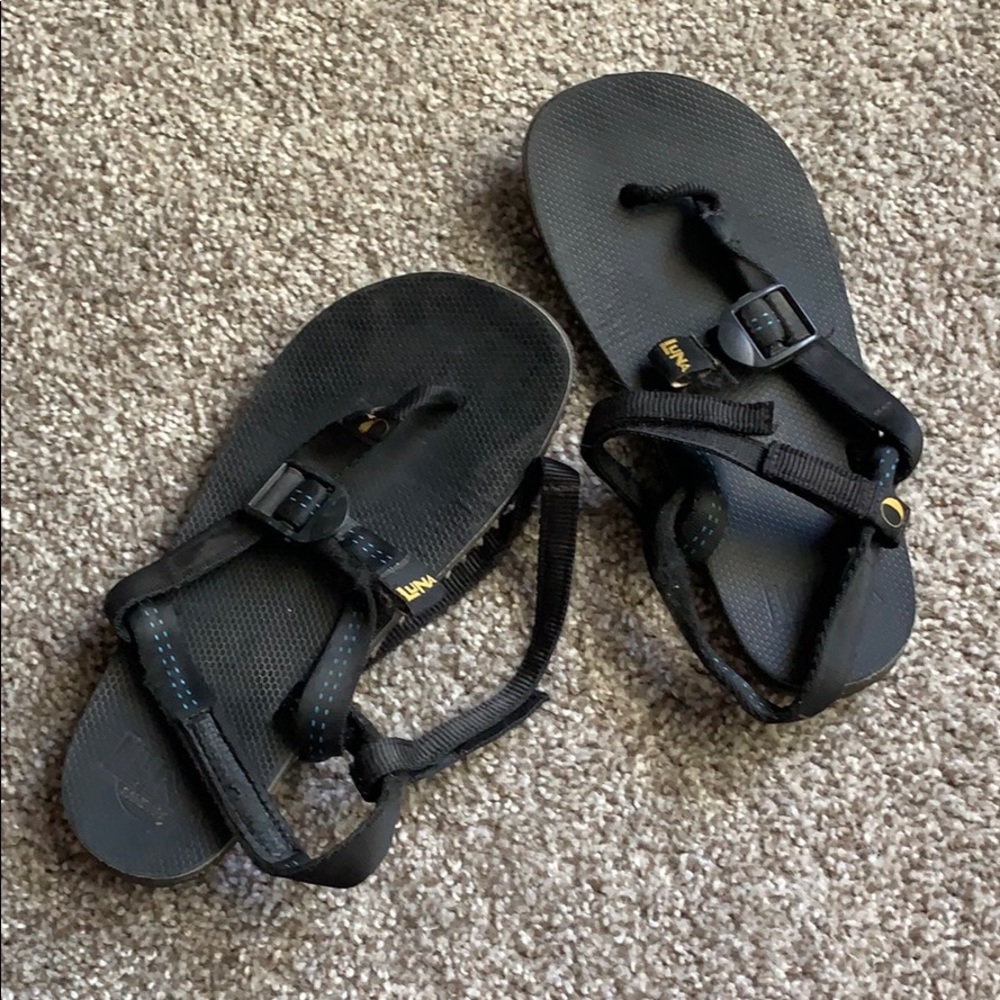 Luna Sandals